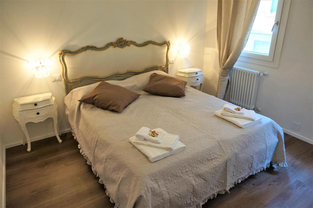 Sara S Luxury Five Minutes From Piazza San Marco Apartamento *